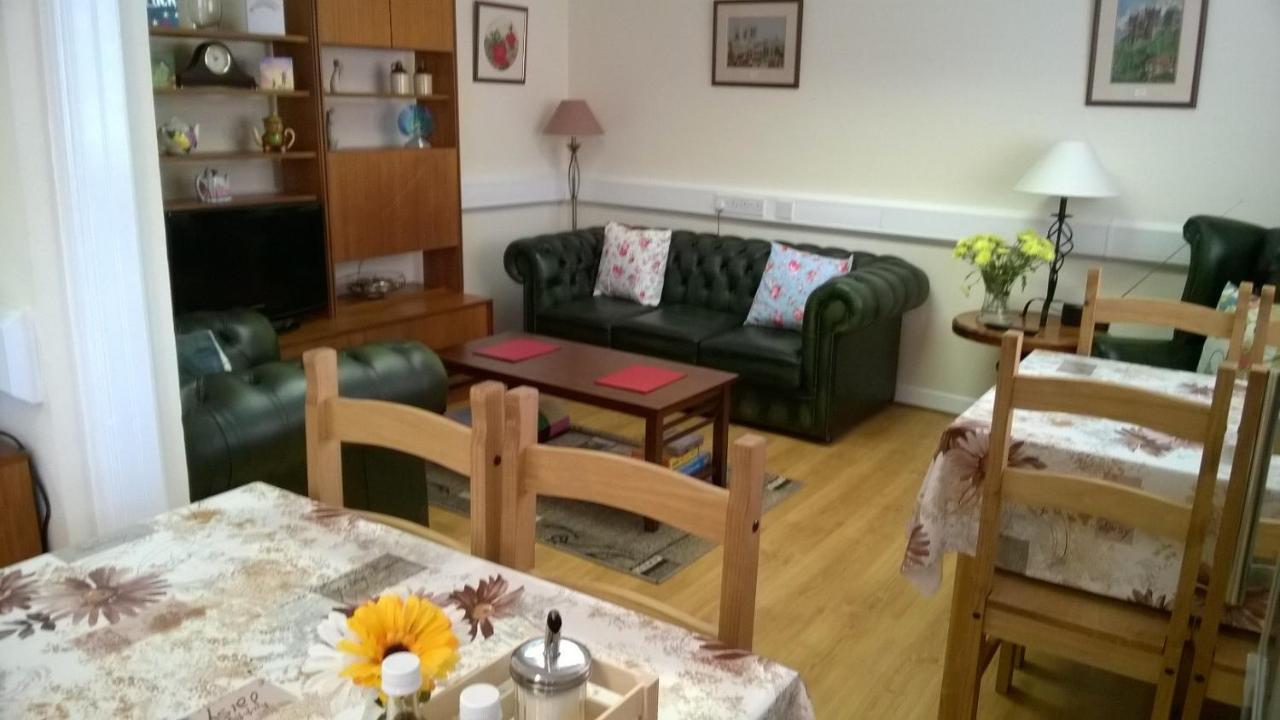 Bed and Breakfast The Townhouse à Elphin Extérieur photo