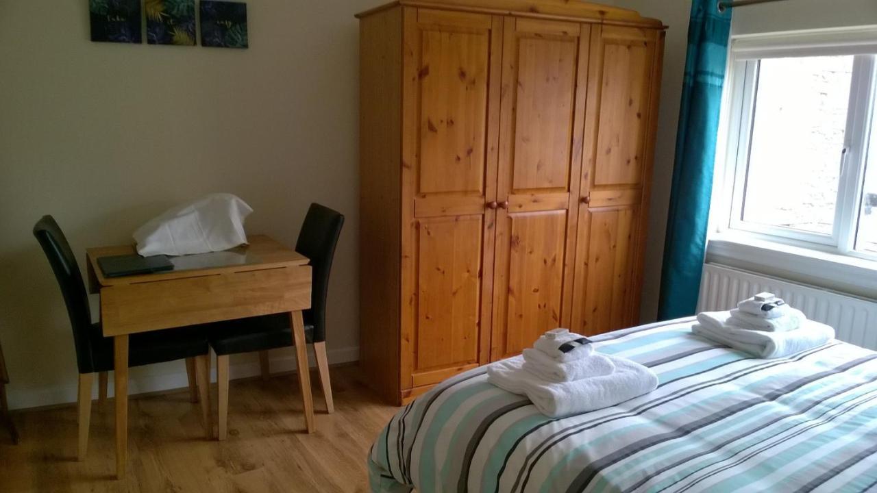 Bed and Breakfast The Townhouse à Elphin Extérieur photo